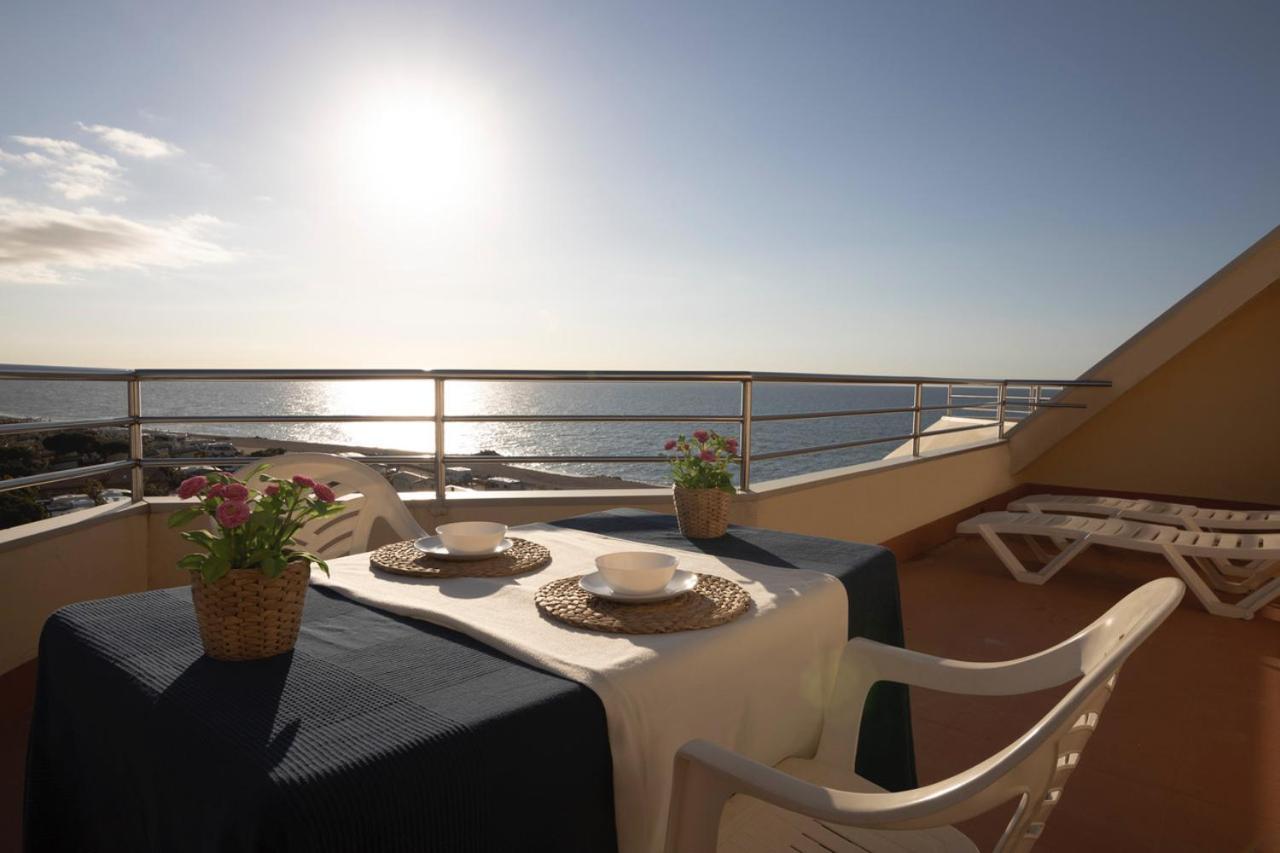 Apartamentos Bon Repos Санта Сузана Екстериор снимка