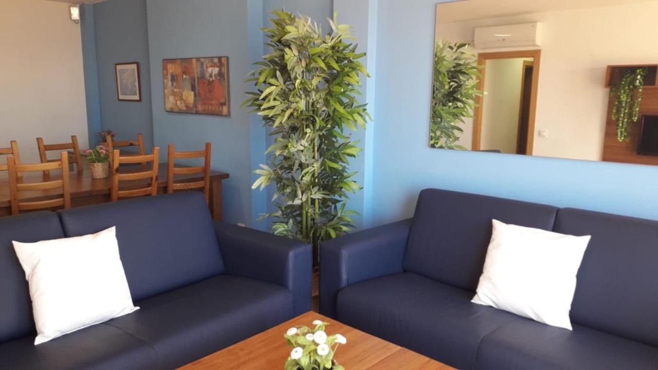 Apartamentos Bon Repos Санта Сузана Екстериор снимка