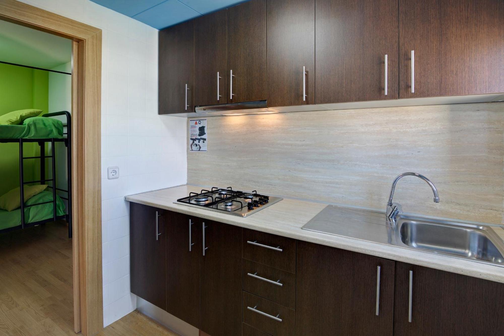 Apartamentos Bon Repos Санта Сузана Екстериор снимка