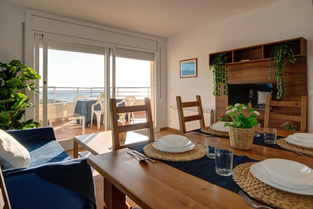Apartamentos Bon Repos Санта Сузана Екстериор снимка