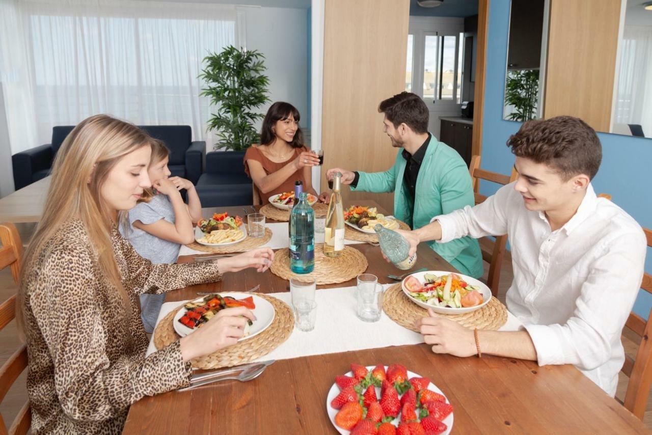 Apartamentos Bon Repos Санта Сузана Екстериор снимка
